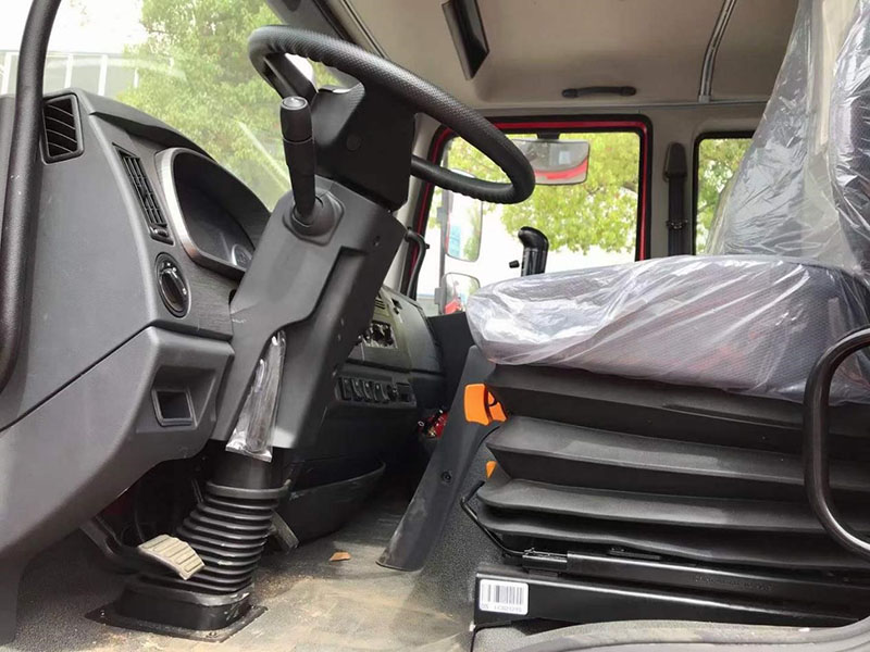 國六東風(fēng)錦程后八輪平板運輸車